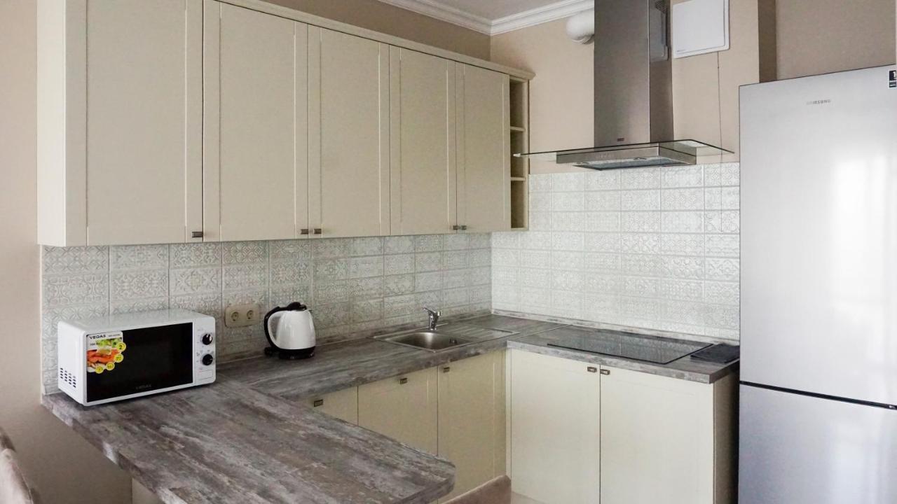 Luxury apartment near metro station Osokorky Kiev Eksteriør bilde