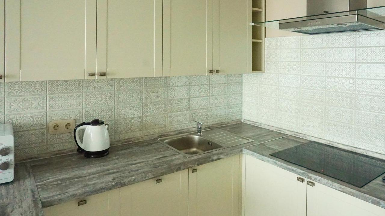 Luxury apartment near metro station Osokorky Kiev Eksteriør bilde